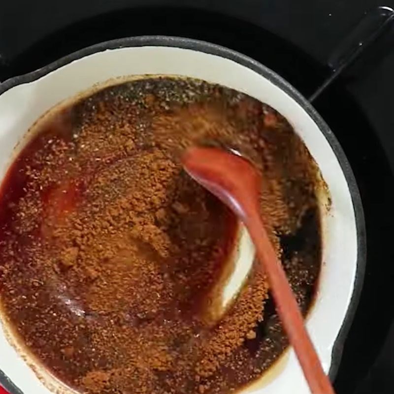 Bước 3 Làm sốt xá xíu đậm đà Cơm chiên da gà