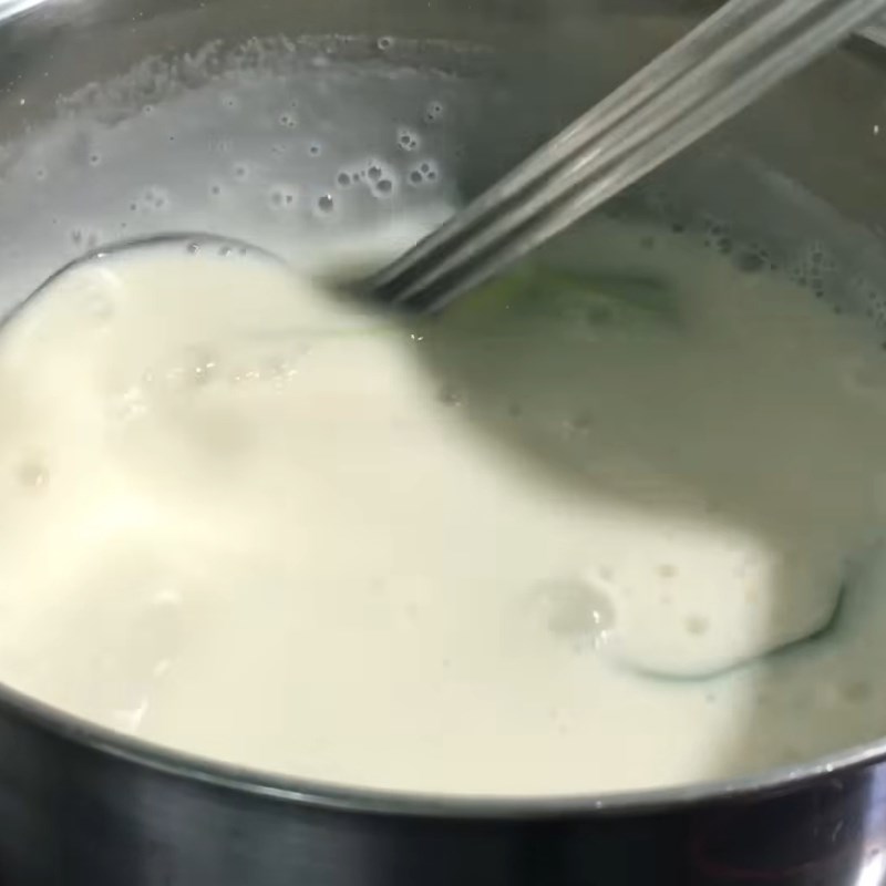 Bước 3 Nấu sữa đậu nành làm tàu hũ non Tàu hũ bằng sữa đậu nành