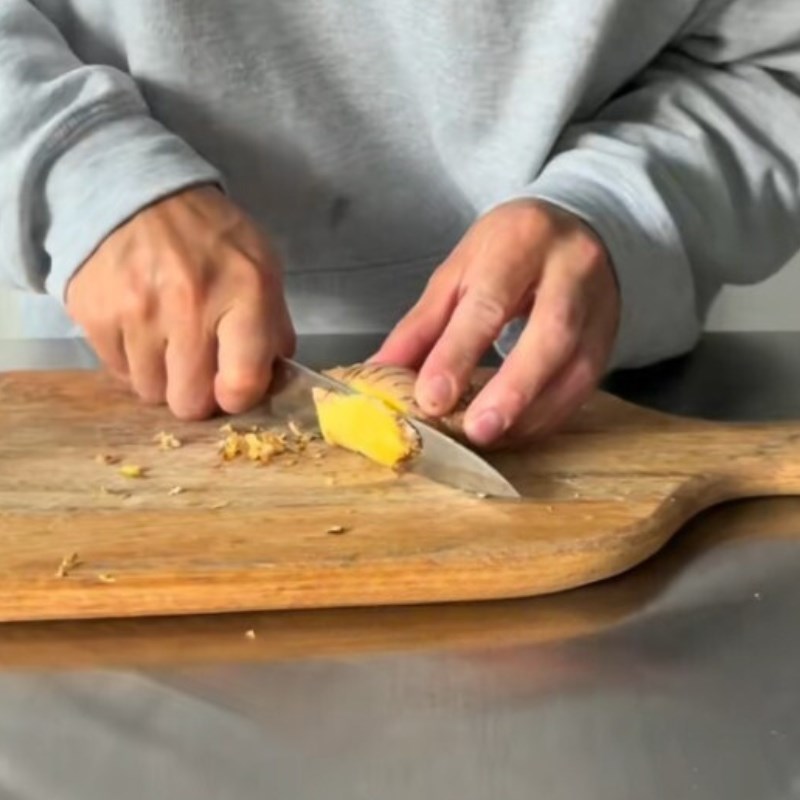 Bước 1 Pha nước gừng Cà phê gừng