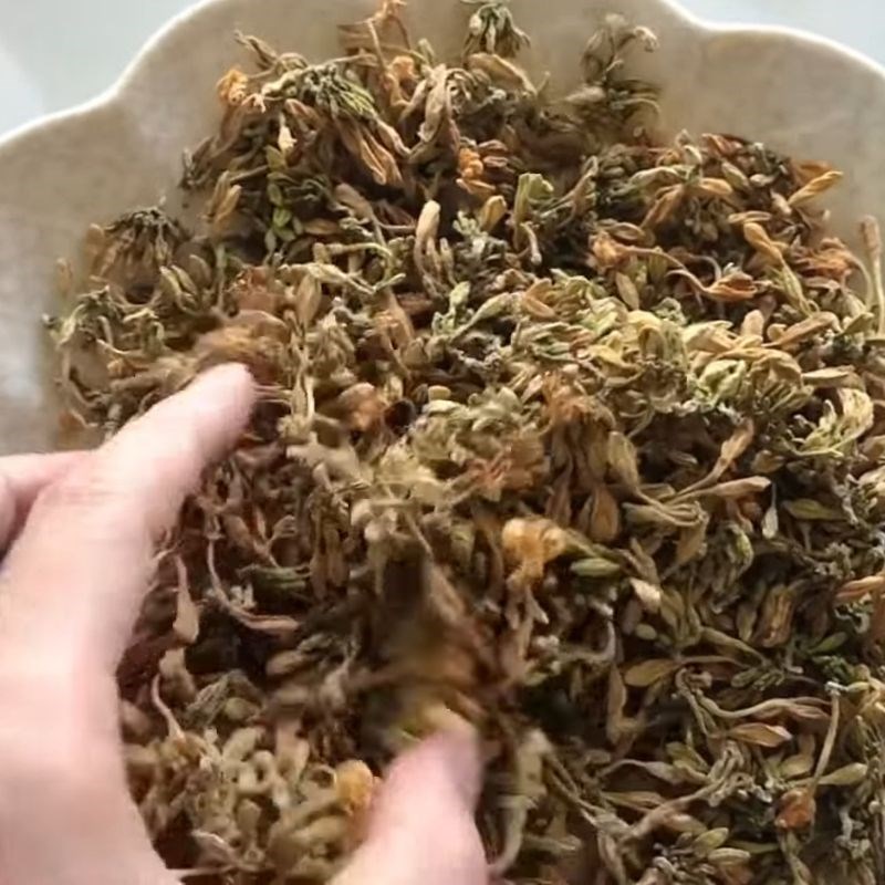 Bước 2 Phơi khô hoa đu đủ đực Trà hoa đu đủ đực