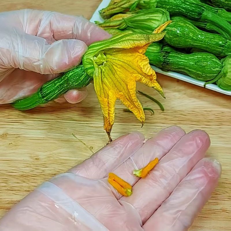 Bước 1 Sơ chế bông bí nụ Cách sơ chế bông bí nụ