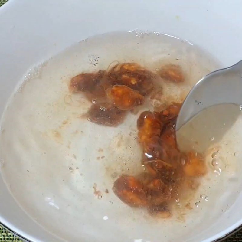 Bước 1 Sơ chế nguyên liệu Canh chua bông súng