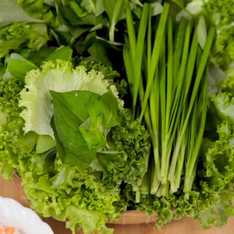 Bước 3 Sơ chế rau sống và cắt thịt, tôm Gỏi cuốn mắm nêm