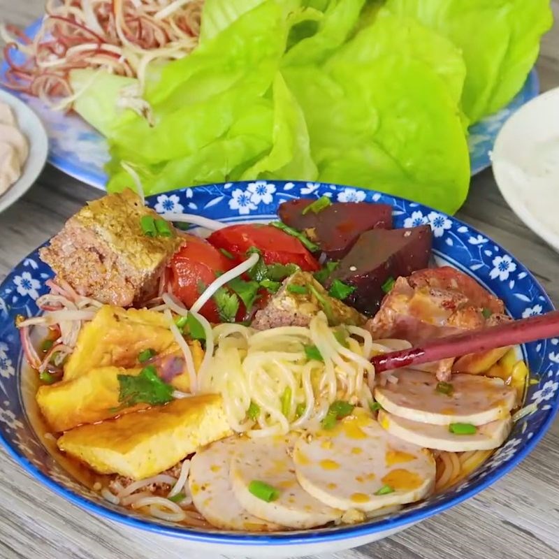 Bước 9 Thành phẩm Bún riêu miền Nam