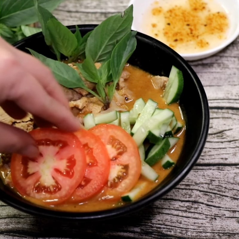 Bước 8 Trình bày tô hủ tiếu sa tế nai Hủ tiếu sa tế nai