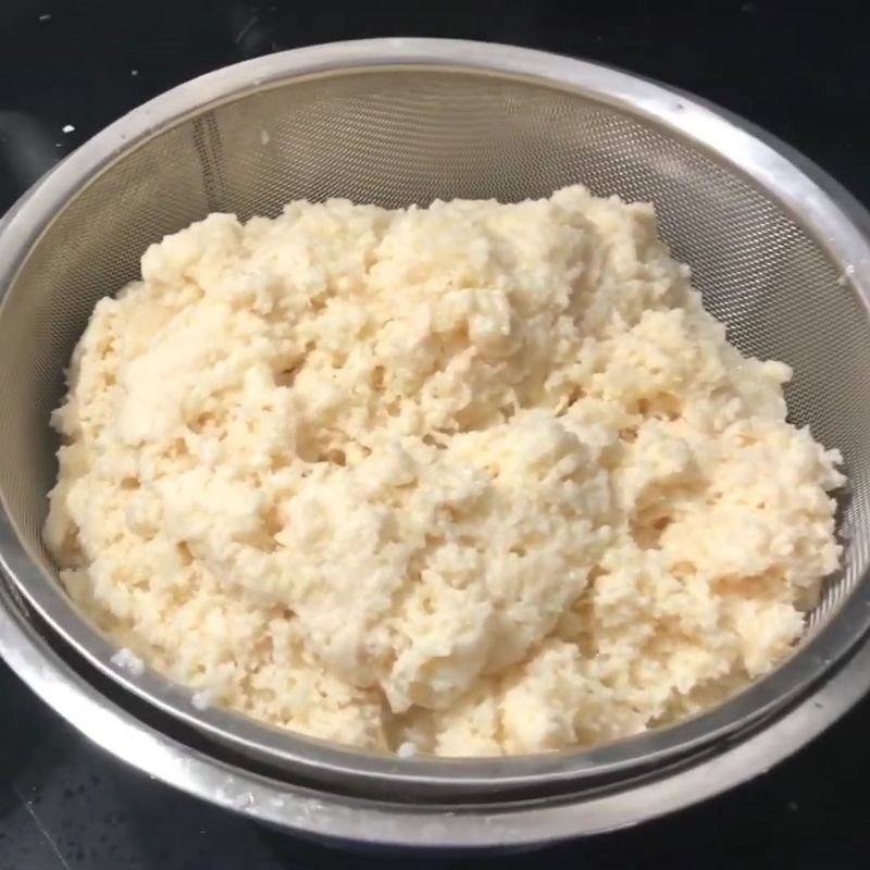 Bước 7 Vắt lấy rượu nếp Rượu nếp sữa