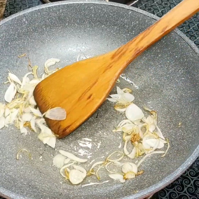 Bước 3 Xào rau củ và chả chay Cơm chay thập cẩm