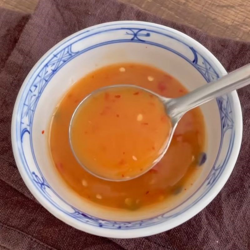 Bước 3 Làm nước trộn gỏi chay chua ngọt Gỏi chay ngũ sắc