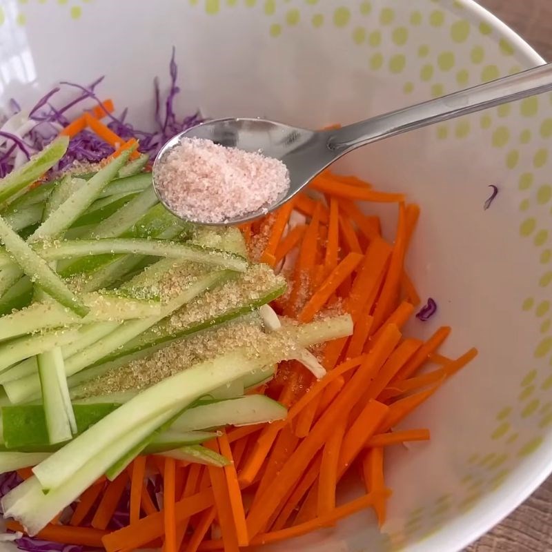 Bước 1 Sơ chế rau củ quả tươi Gỏi chay ngũ sắc