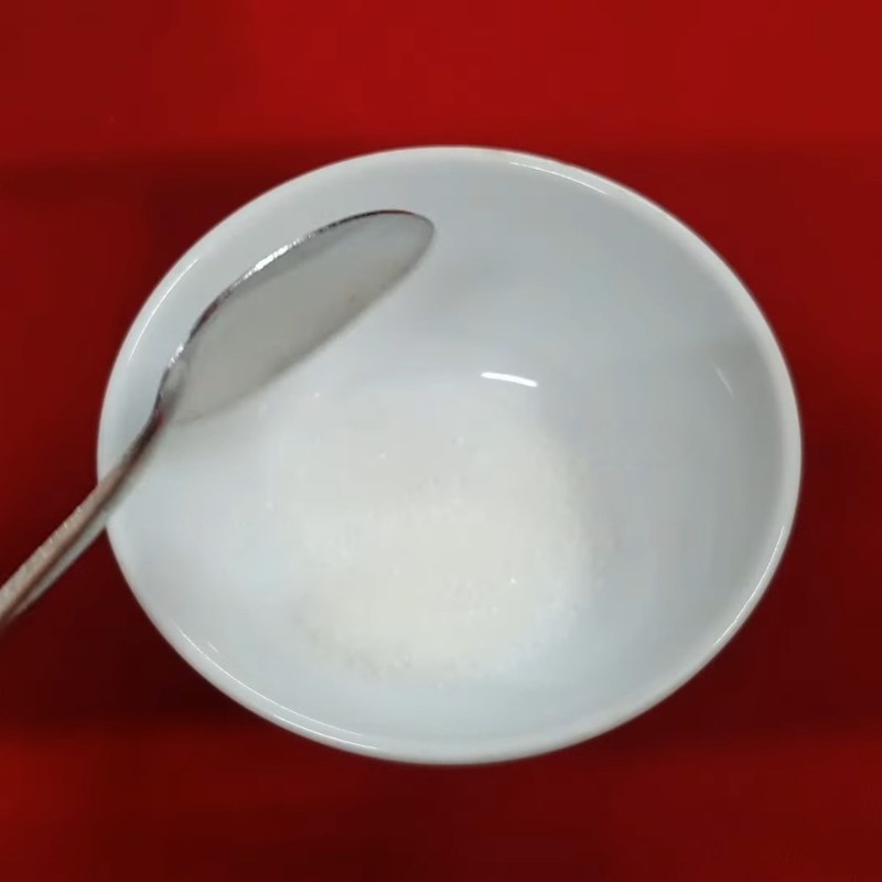 Bước 2 Pha nước sốt xào bò Cơm chiên bò xào