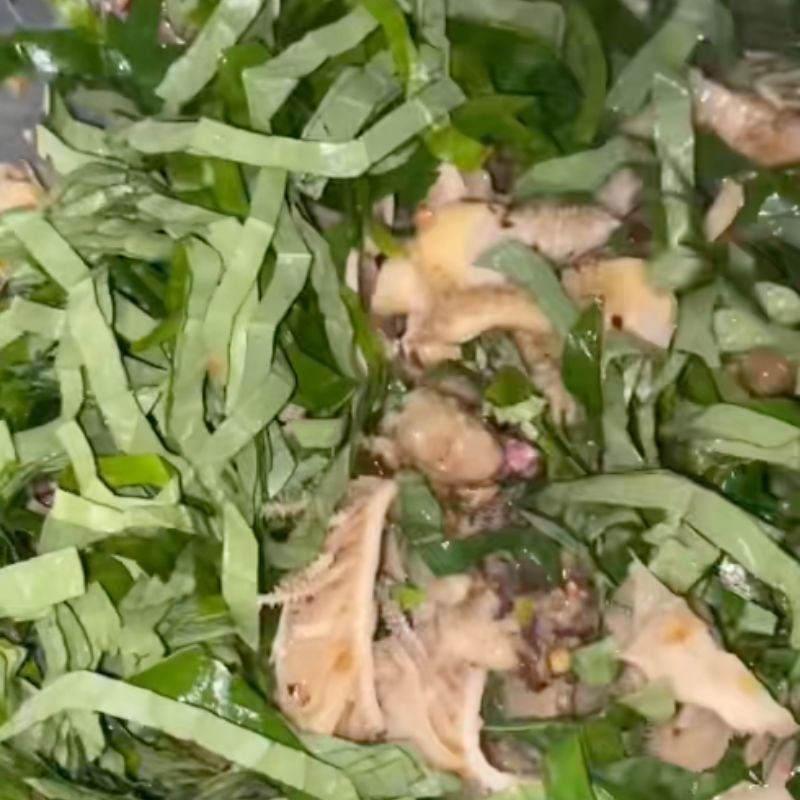 Bước 2 Bí quyết xào lòng bò lá lốt thơm ngon Lòng bò xào lá lốt