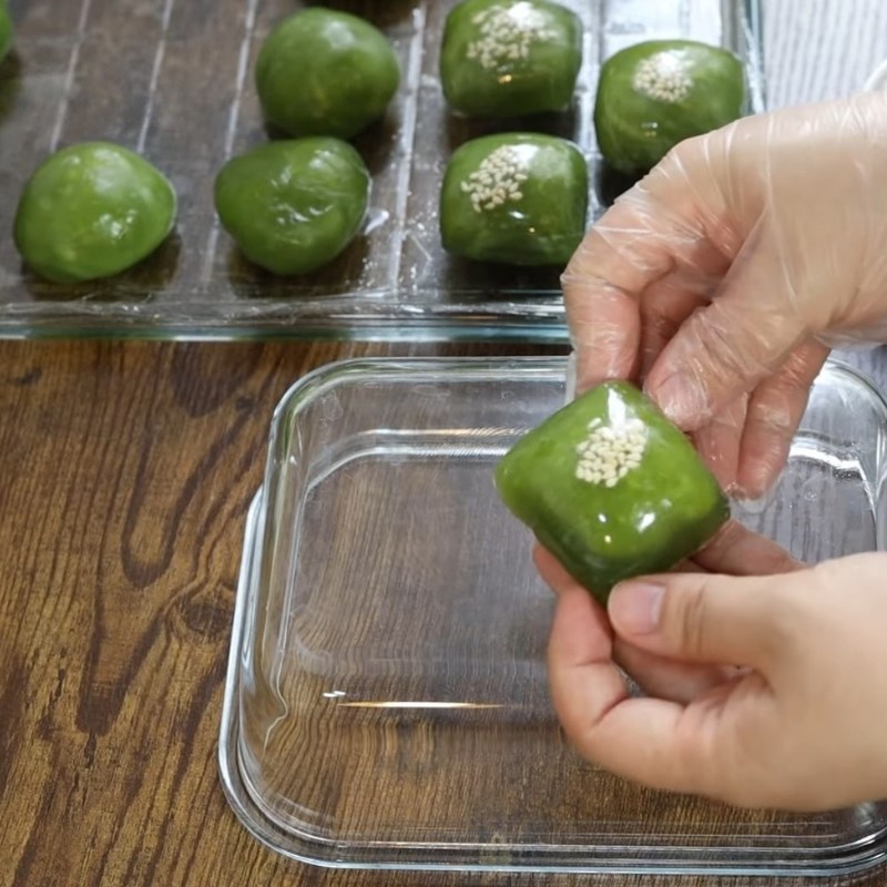 Bước 6 Bọc nhân và gói bánh Bánh xu xê cốm