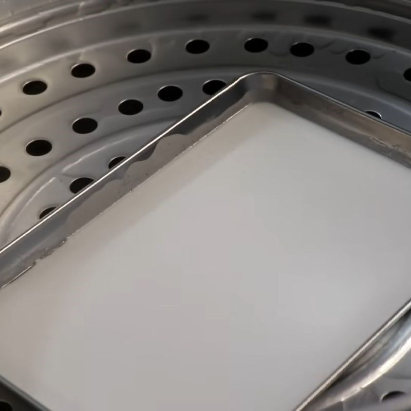 Bước 5 Cách hấp bánh cuốn tôm chuẩn vị Bánh cuốn Hong Kong