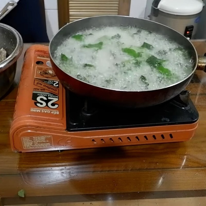 Bước 4 Chiên các nguyên liệu phụ Ba ba rang muối