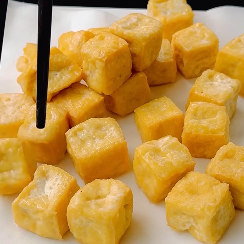 Bước 3 Chiên đậu hũ lần 2 Tàu hũ chiên giòn