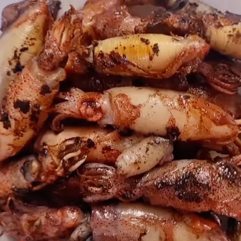 Bước 2 Chiên vàng mực cơm Mực cơm chiên mắm