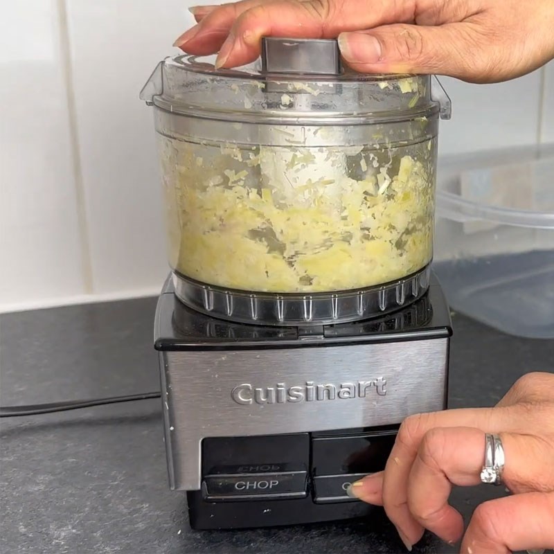 Bước 2 Chuẩn bị hỗn hợp gia vị ướp cá nướng Cá rô phi nướng nồi chiên không dầu