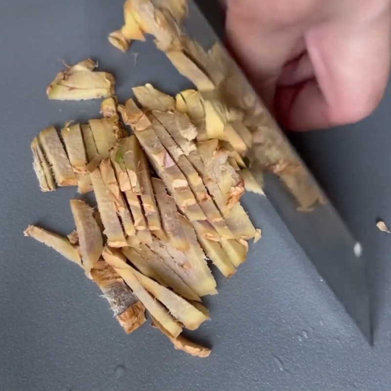 Bước 2 Chuẩn bị nguyên liệu cho công thức bia gừng Bia gừng