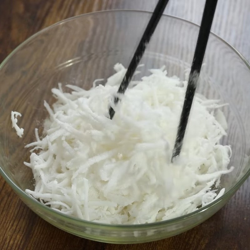 Bước 1 Chuẩn bị nước lá dứa tươi và dừa non Bánh xu xê cốm