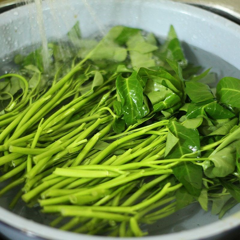 Bước 4 Chuẩn bị rau sống và bánh tráng Mực hấp cuốn bánh tráng