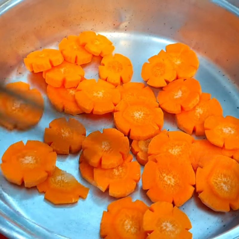 Bước 5 Hấp cá cam nấm rơm thơm lừng Cá cam hấp