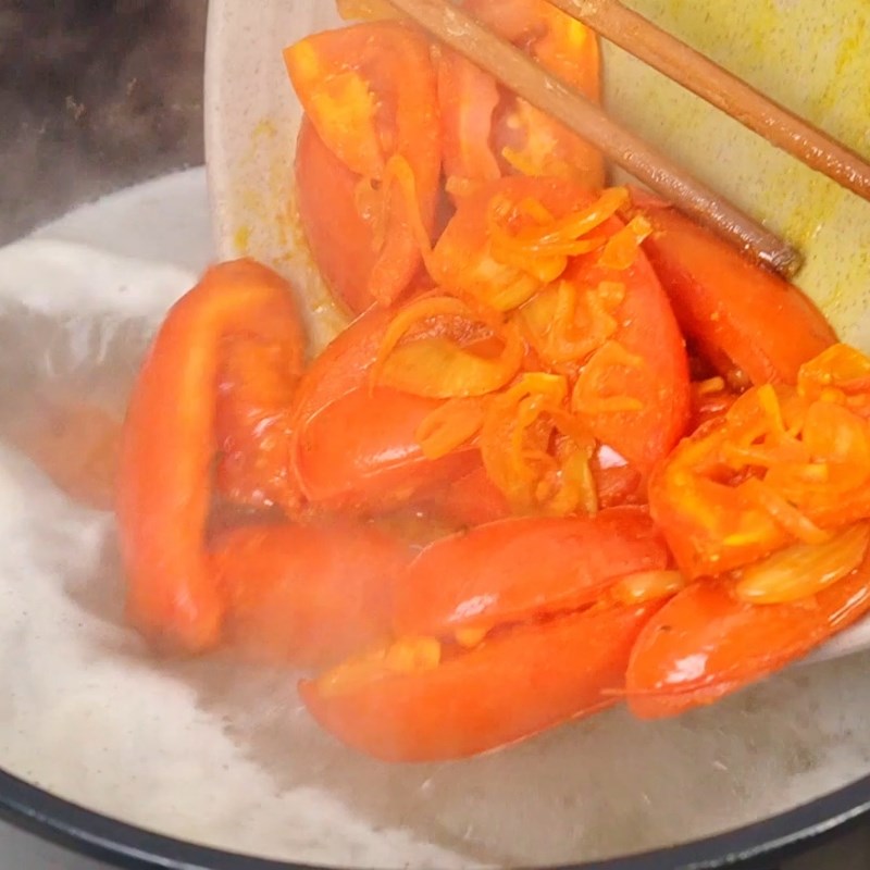 Bước 5 Hoàn thành nước dùng bún cá thơm ngon Bún cá dọc mùng