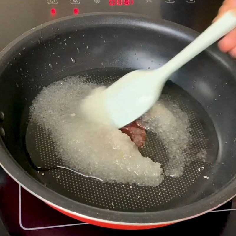 Bước 1 Làm caramel thơm lừng cho bánh flan cafe Bánh flan cafe