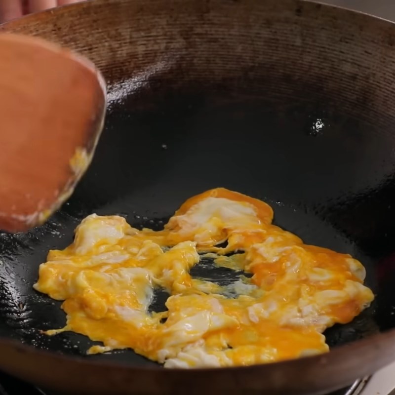 Bước 4 Làm cơm chiên kiểu Thái Cơm chiên Thái Lan