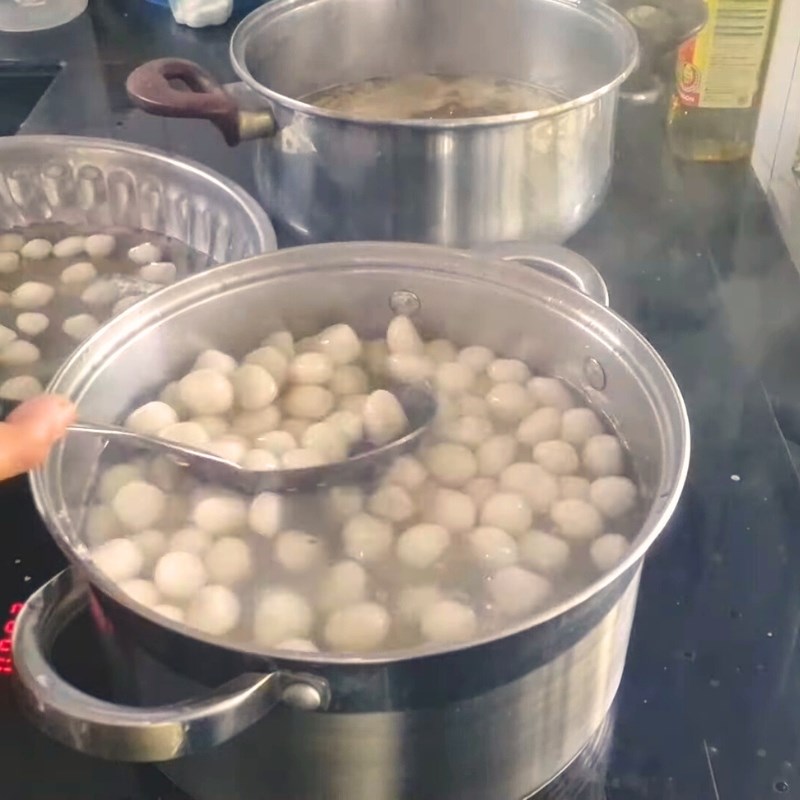 Bước 5 Luộc chè và hoàn thành Chè lủm chủm