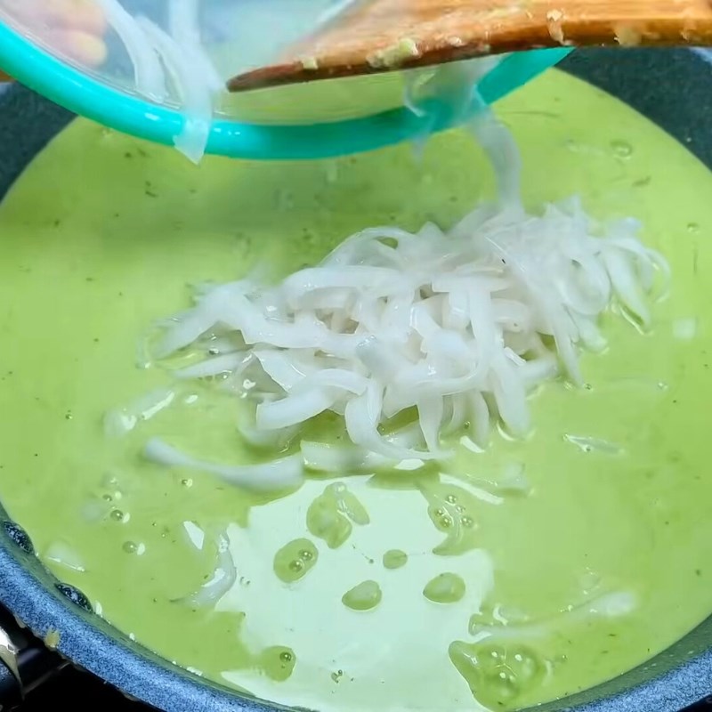 Bước 4 Nấu bột vỏ bánh Bánh ít bột năng