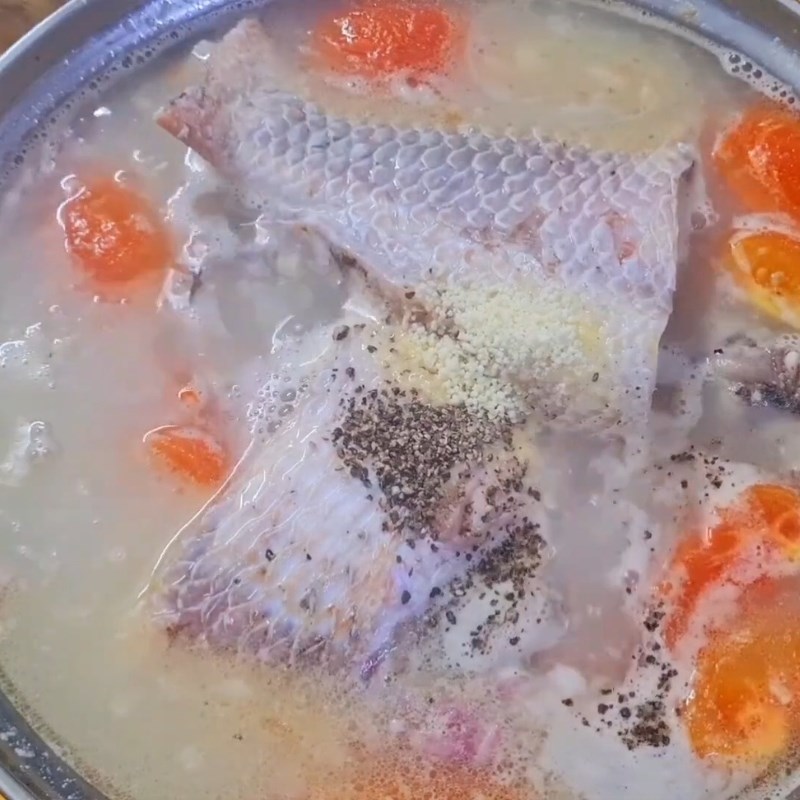 Bước 4 Nấu canh Cá nấu dọc mùng miền Bắc