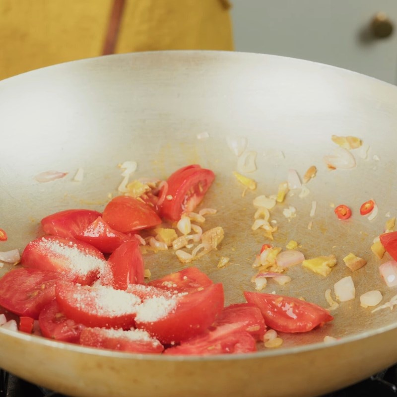 Bước 3 Nấu canh lá vông vang và mực Lá vông vang nấu canh chua