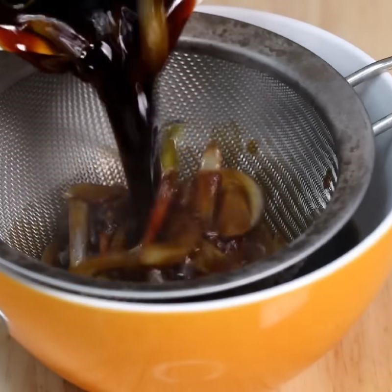 Bước 3 Nấu nước chấm bánh cuốn thơm lừng Bánh cuốn Hong Kong