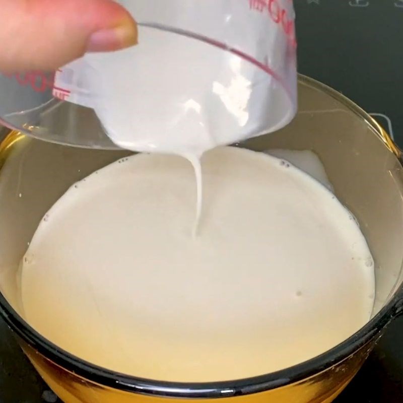 Bước 5 Nấu nước cốt dừa ăn kèm Bánh flan cafe