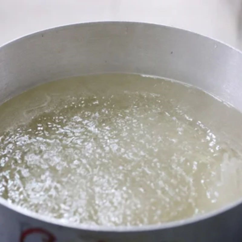 Bước 2 Nấu nước đường Trà chanh việt quất