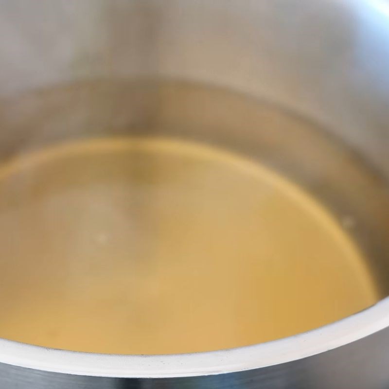 Bước 1 Nấu nước lẩu Lẩu nấm thập cẩm