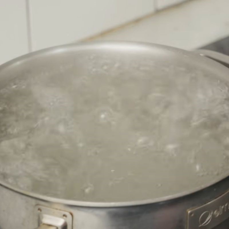 Bước 2 Nấu nước muối đường Muối dưa củ cải