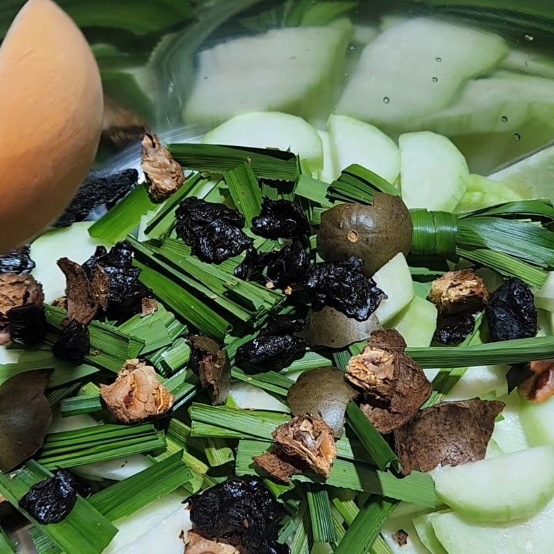 Bước 2 Nấu nước sâm Sâm lạnh