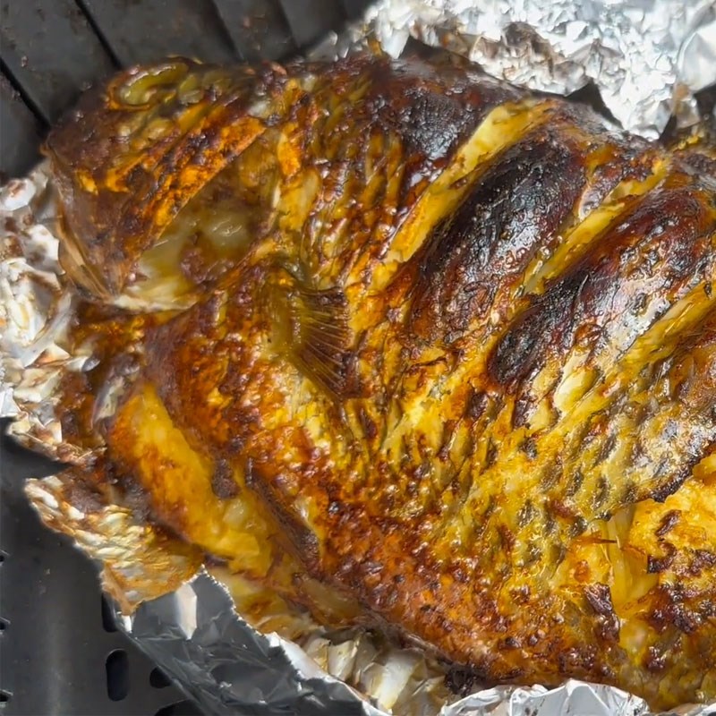 Bước 5 Nướng cá rô phi bằng nồi chiên không dầu Cá rô phi nướng nồi chiên không dầu