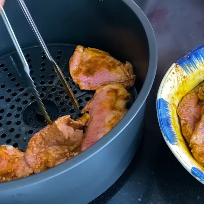 Bước 3 Nướng nầm lợn bằng nồi chiên không dầu Nầm lợn nướng ngũ vị bằng nồi chiên không dầu