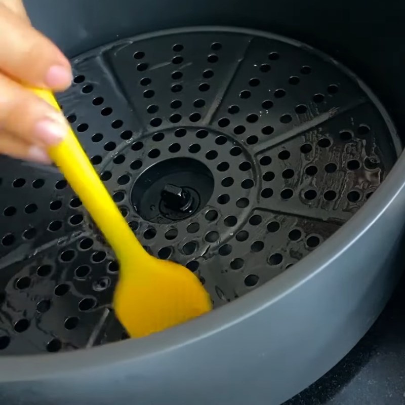 Bước 3 Nướng nầm lợn bằng nồi chiên không dầu Nầm lợn nướng ngũ vị bằng nồi chiên không dầu