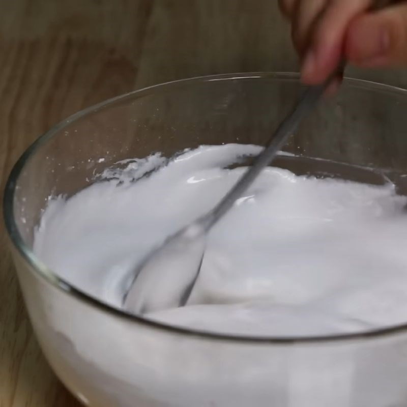 Bước 2 Pha bột bánh cuốn Hong Kong Bánh cuốn Hong Kong