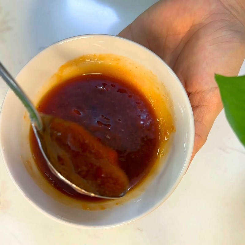 Bước 4 Pha nước sốt trộn mì quảng Mì quảng trộn