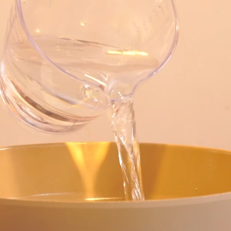 Bước 2 Nấu bánh gạo tokbokki Tokbokki chả cá