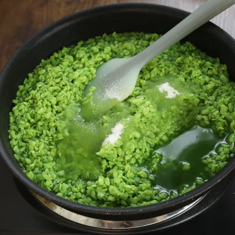 Bước 3 Sên nhân cốm dừa Bánh xu xê cốm