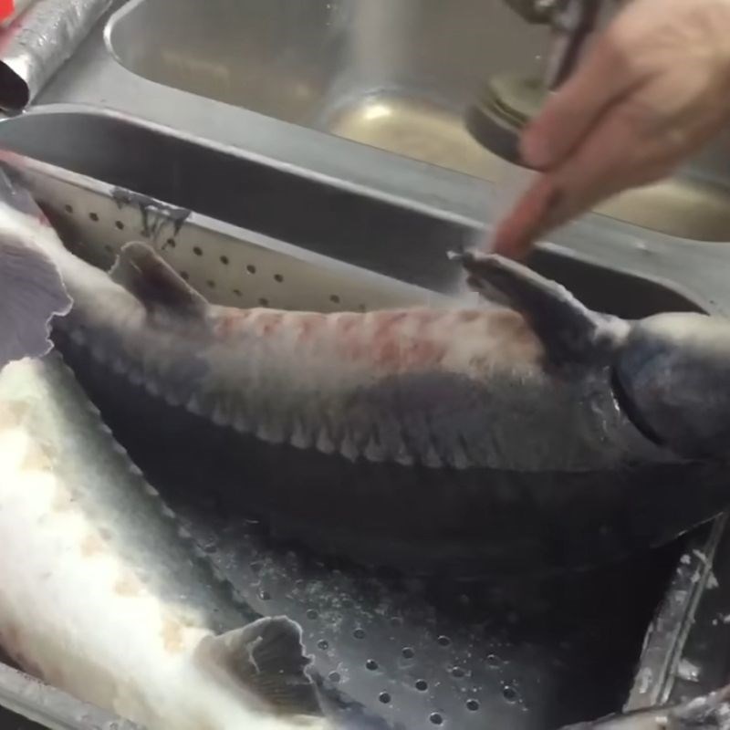 Bước 1 Sơ chế cá tầm và rau củ Cá tầm hấp xì dầu