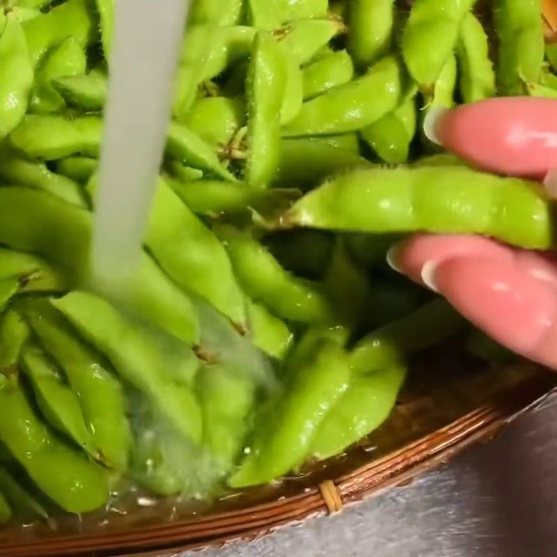 Bước 1 Sơ chế đậu nành lông Đậu nành luộc