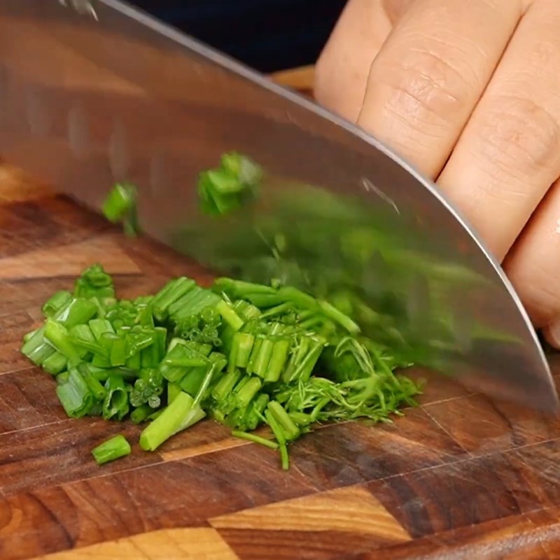 Bước 2 Sơ chế dọc mùng và rau củ Bún cá dọc mùng