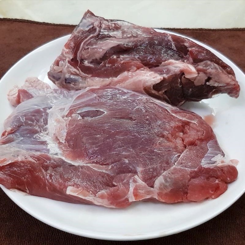 Bước 1 Sơ chế nạm bò Nạm bò luộc