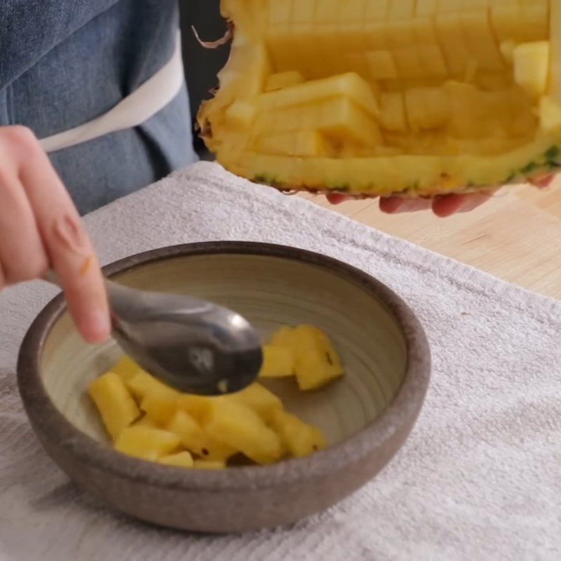 Bước 1 Sơ chế nguyên liệu Cơm chiên Thái Lan